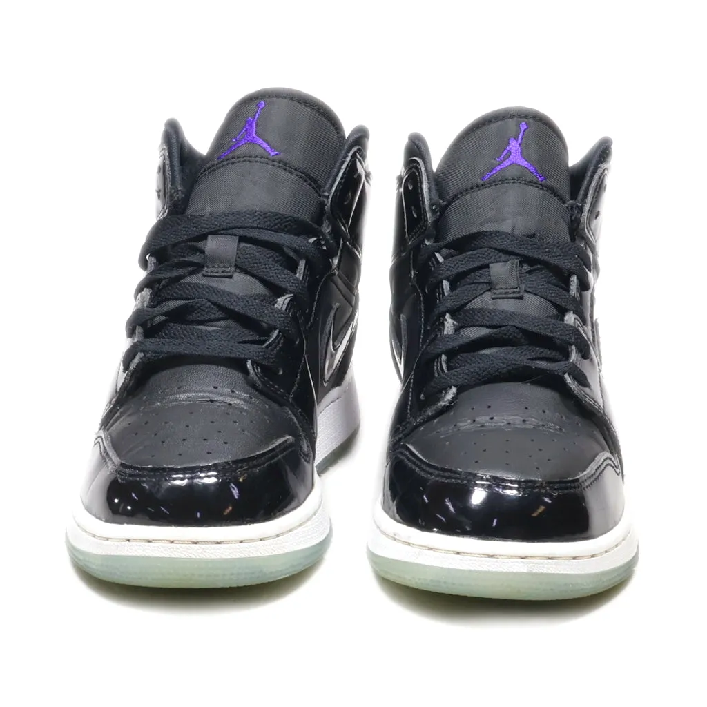 Air Jordan Air Air Jordan 1 Mid Se High-Top Sneakers Leather Black Colour For Women