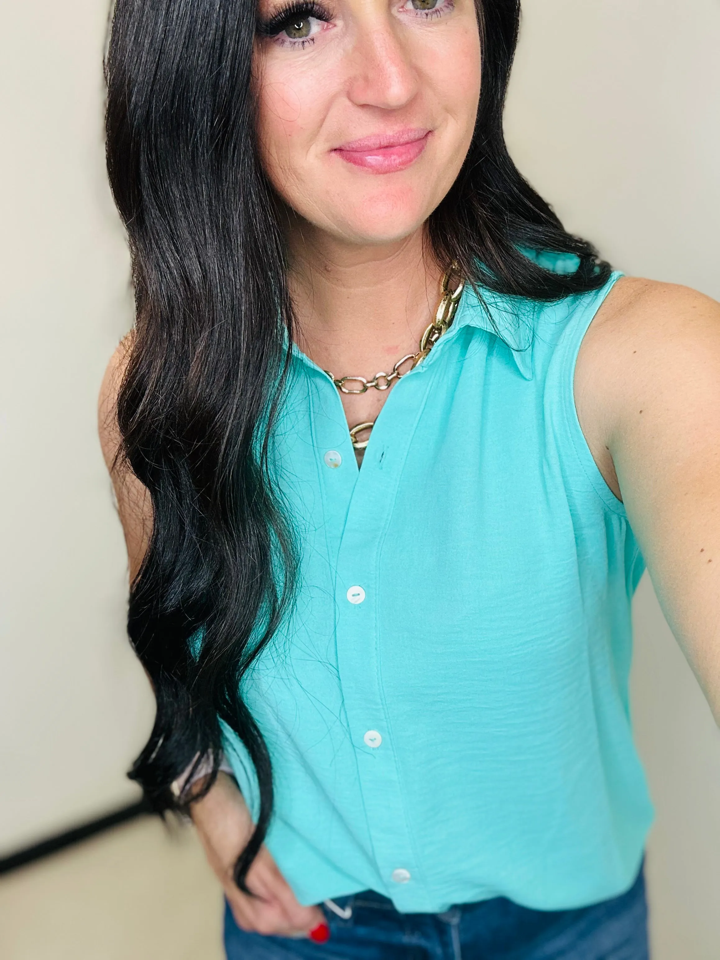 Andree by Unit Sleeveless Button Down Blouse Mint
