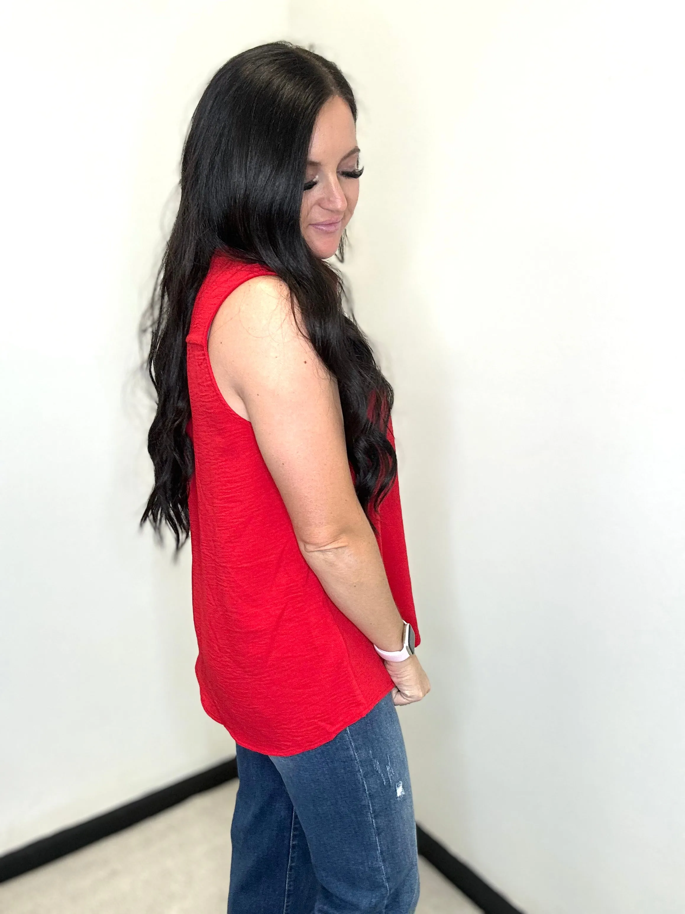 Andree by Unit Sleeveless Button Down Blouse Red