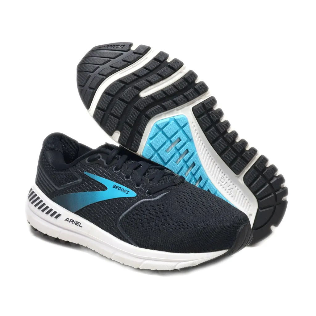 Brooks Ariel 20 Low-Top Sneakers Leather Black Colour For Men