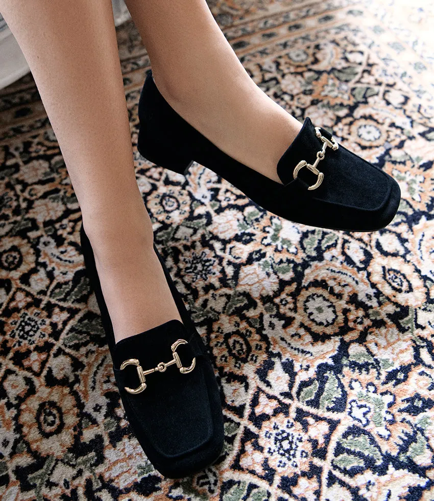 HARLEE30 Moccasin with Trim in Black Suede