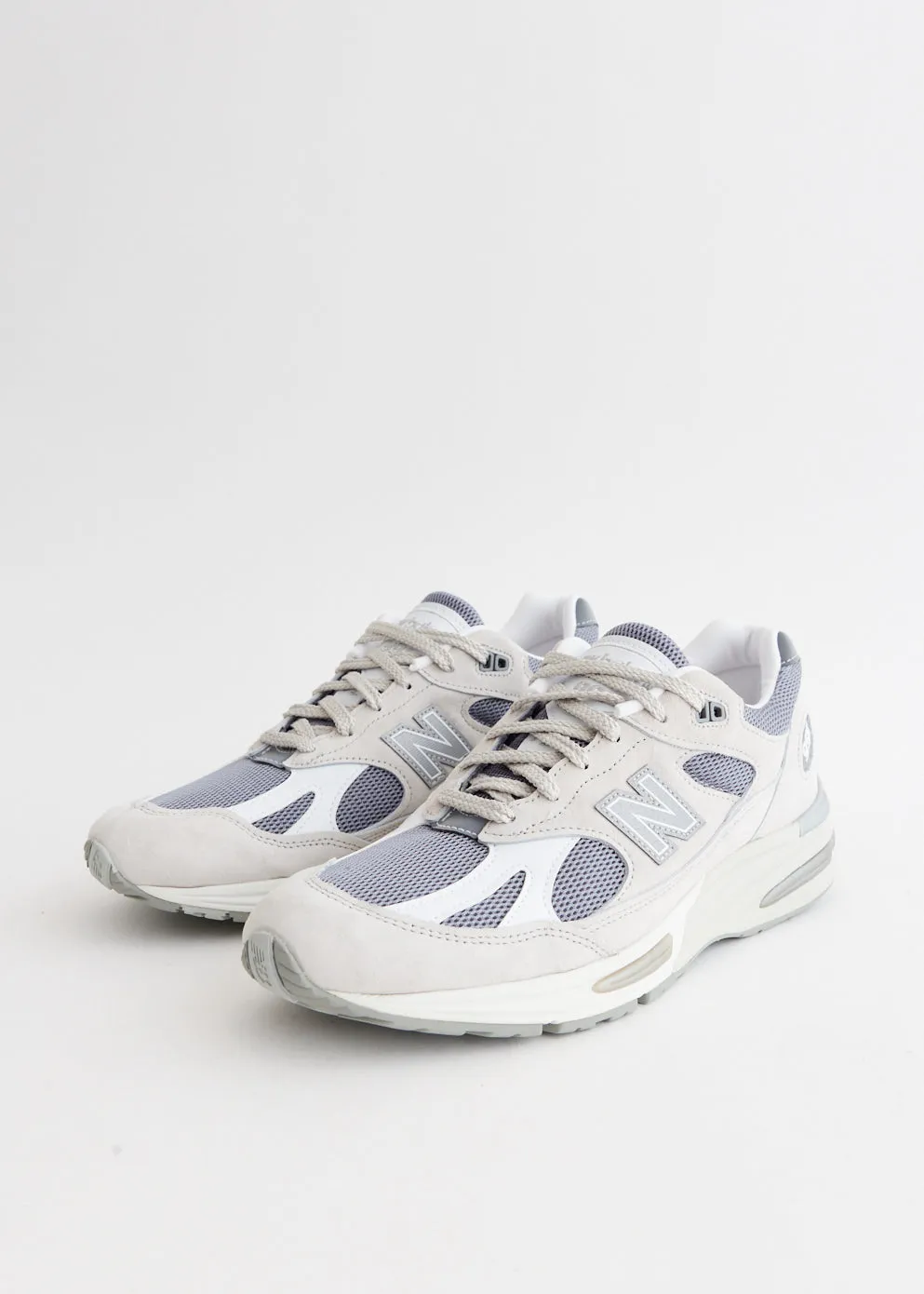 MADE in UK 991v2 'Nimbus Cloud' Sneakers