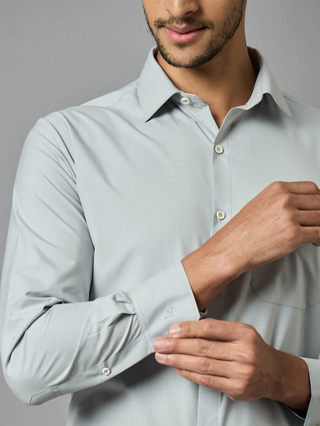 Men's Solid Grey Full Sleeves Regular Fit Formal Shirt