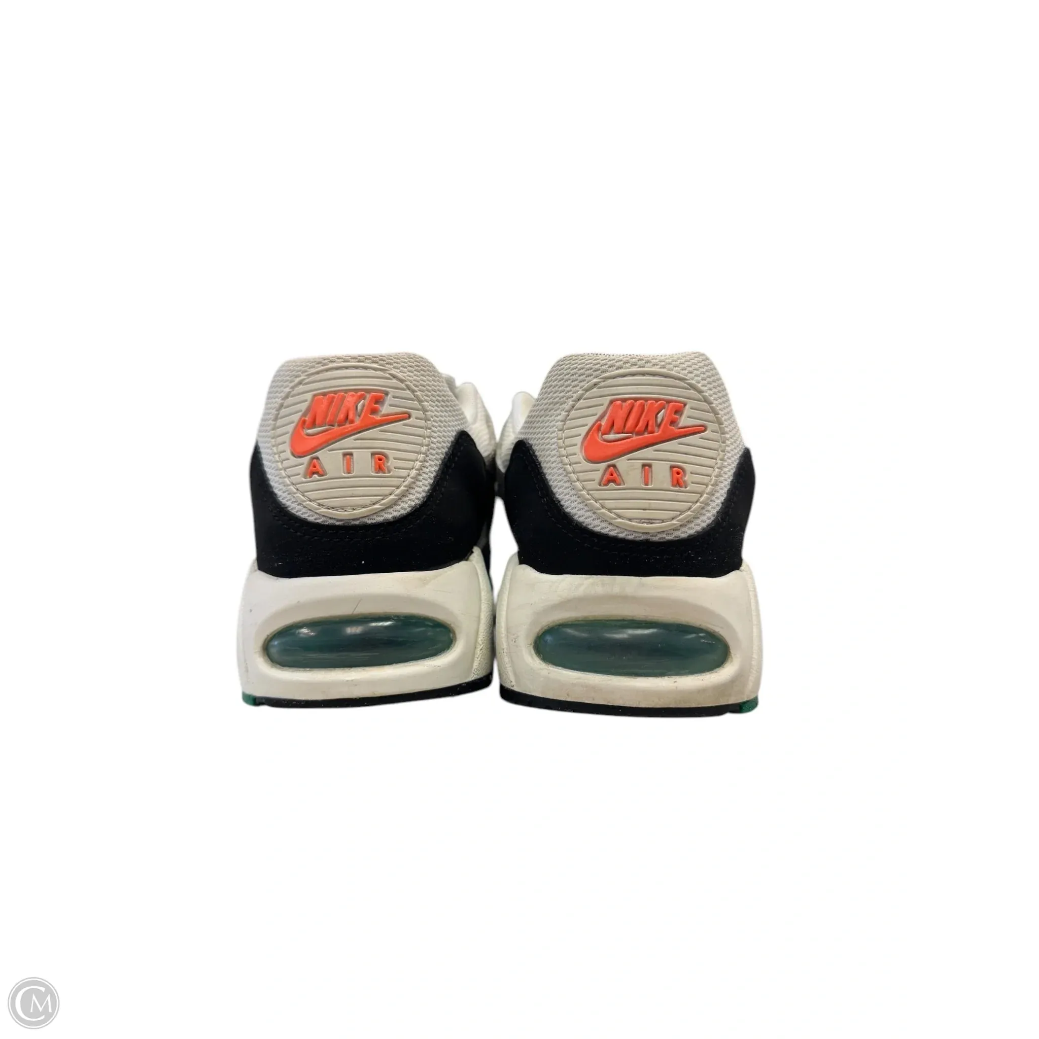 Shoes Sneakers By Nike In White, Size: 7
