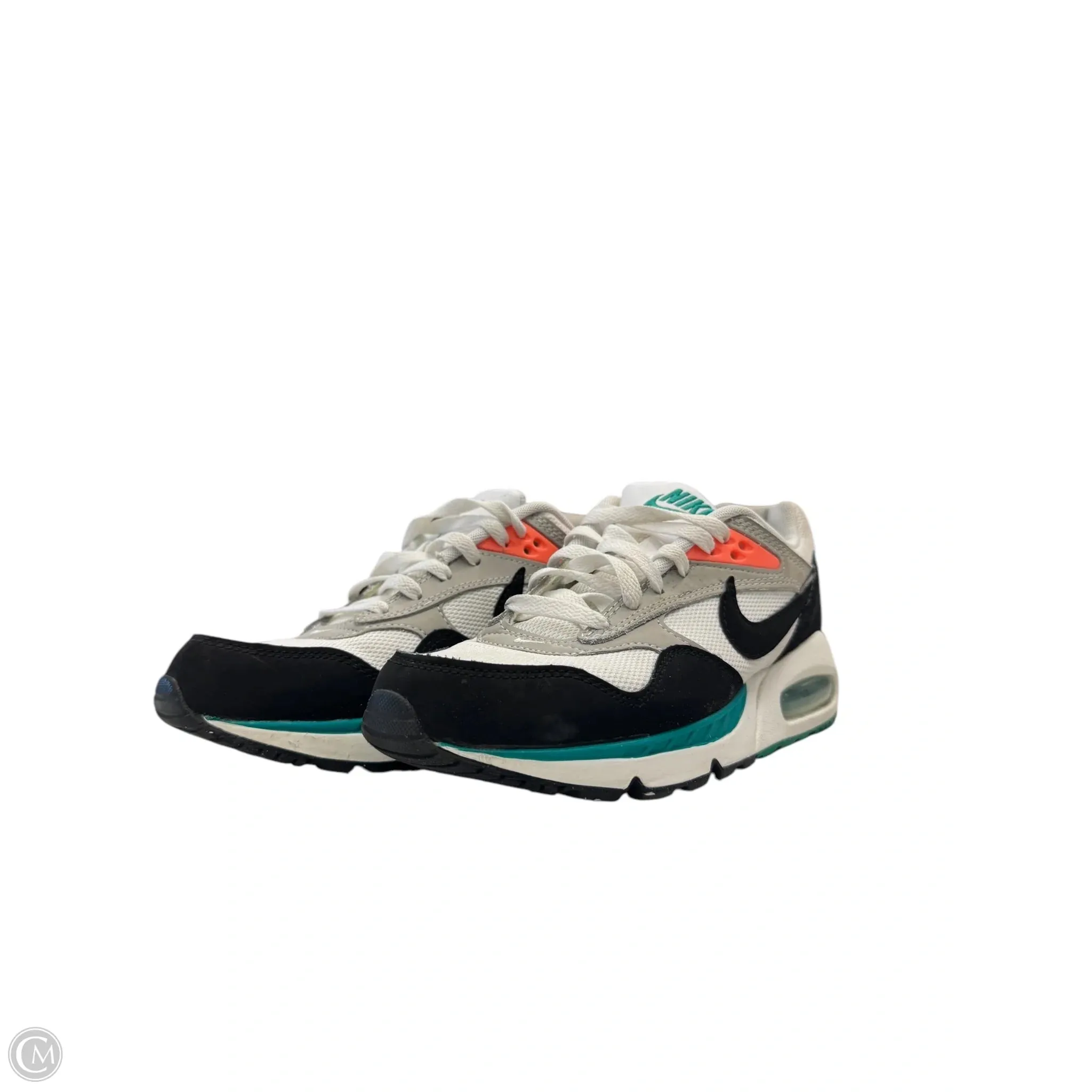Shoes Sneakers By Nike In White, Size: 7