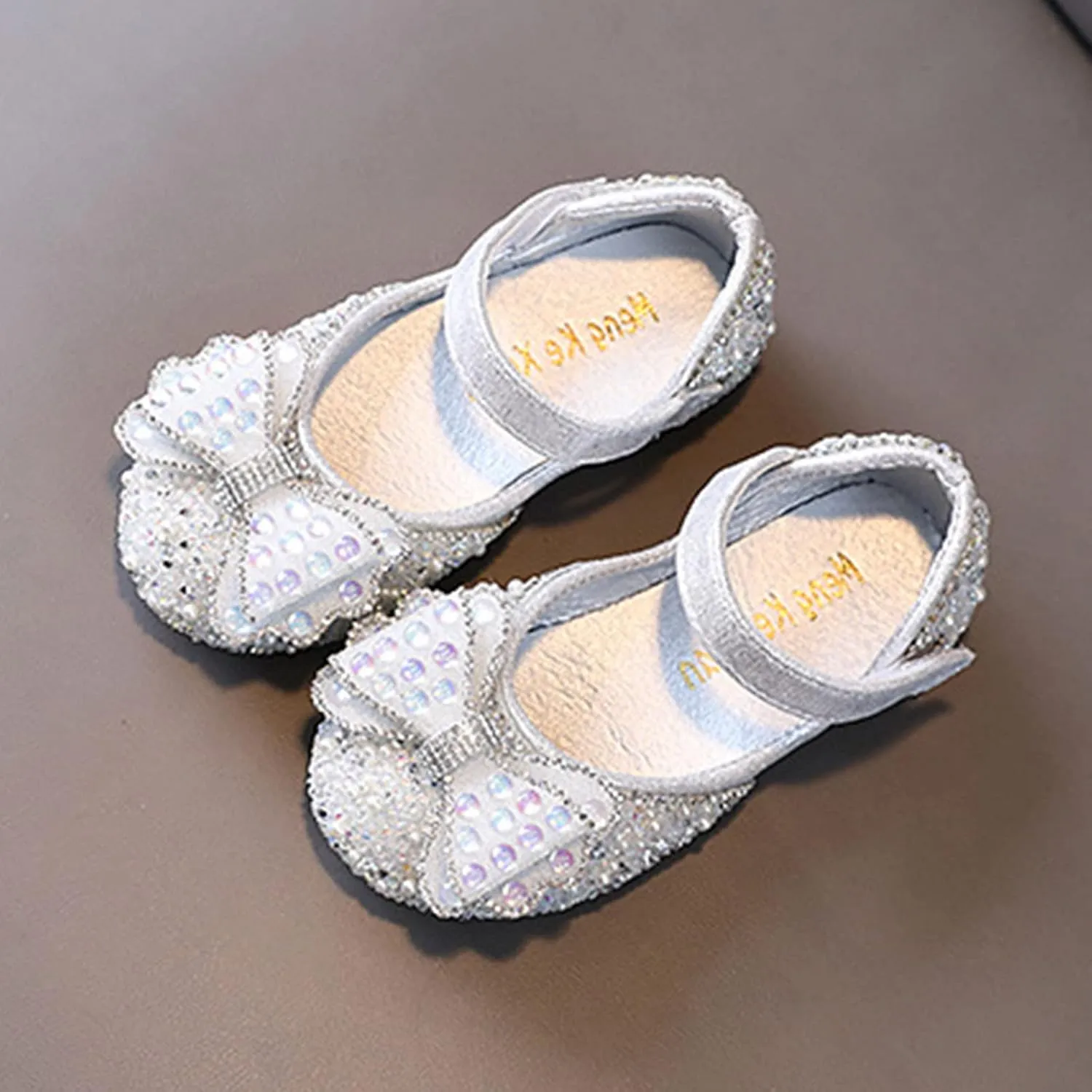 Spring and Summer Children Dance Shoes Girls Performance Princess Shoes Rhinestone Pearl Dress