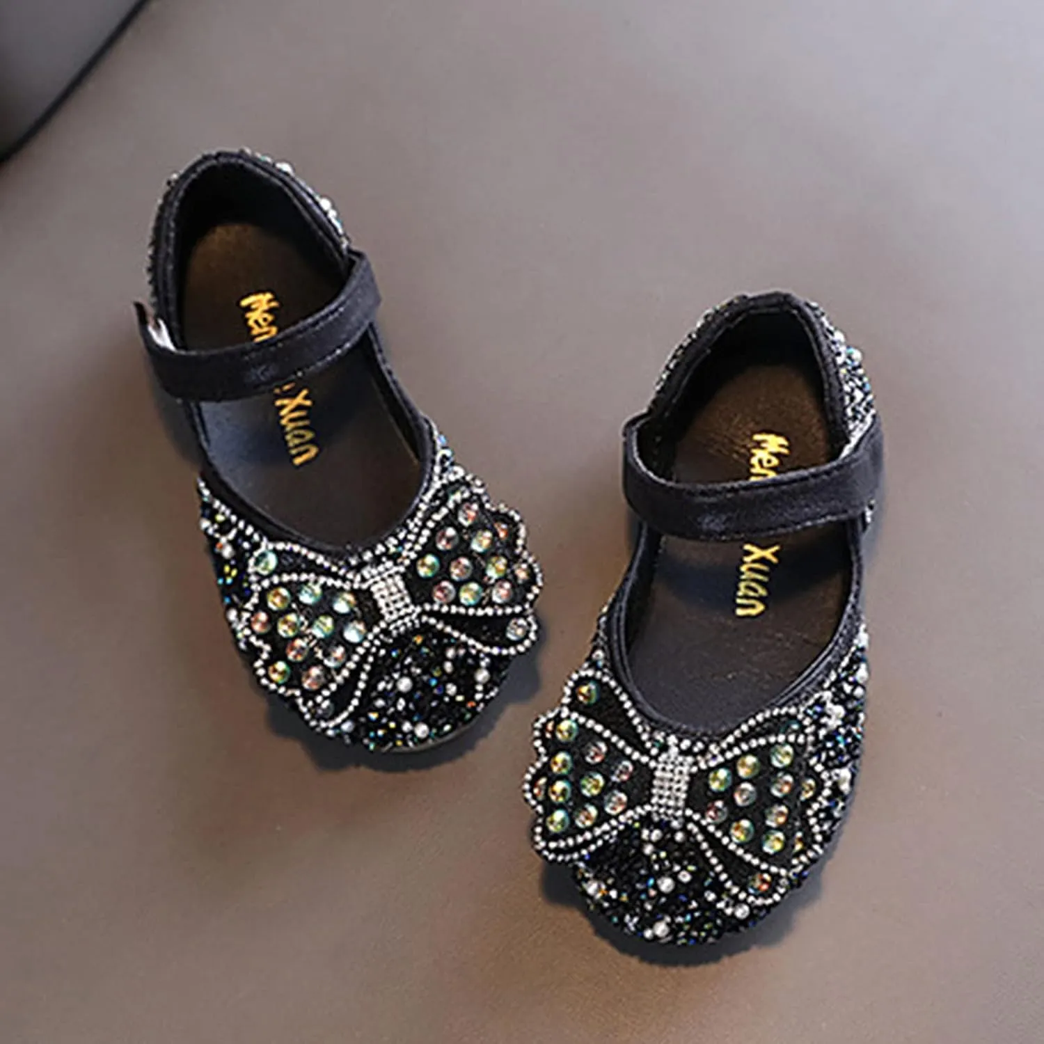 Spring and Summer Children Dance Shoes Girls Performance Princess Shoes Rhinestone Pearl Dress