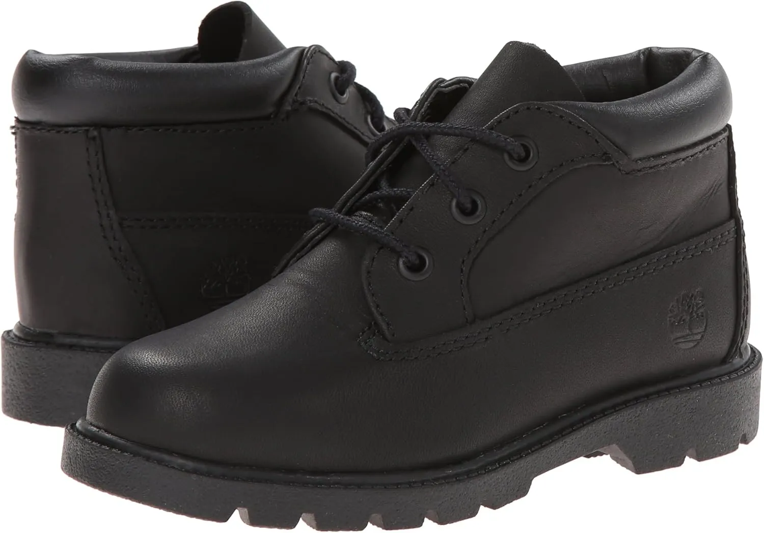 Timberland Kids' 6" Classic 3-Eye Chukka Boot