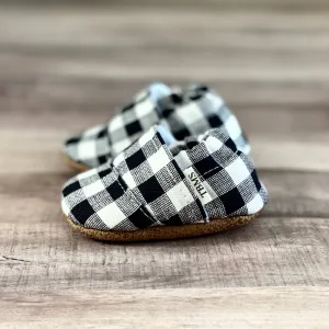 Trendy Baby Mocc Shop - Black And White Buffalo Check Angled Moccasins