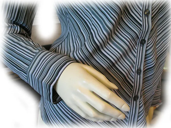 Womens Tops WHITE BLACK GREEN Pinstripe Stripe Pattern Long Sleeve Career Office Wear Business Attire TOP Small